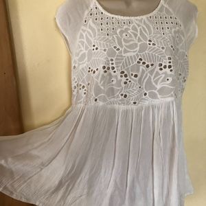 ANTHROPOLOGIE ACEMI ivory rayon eyelet  top